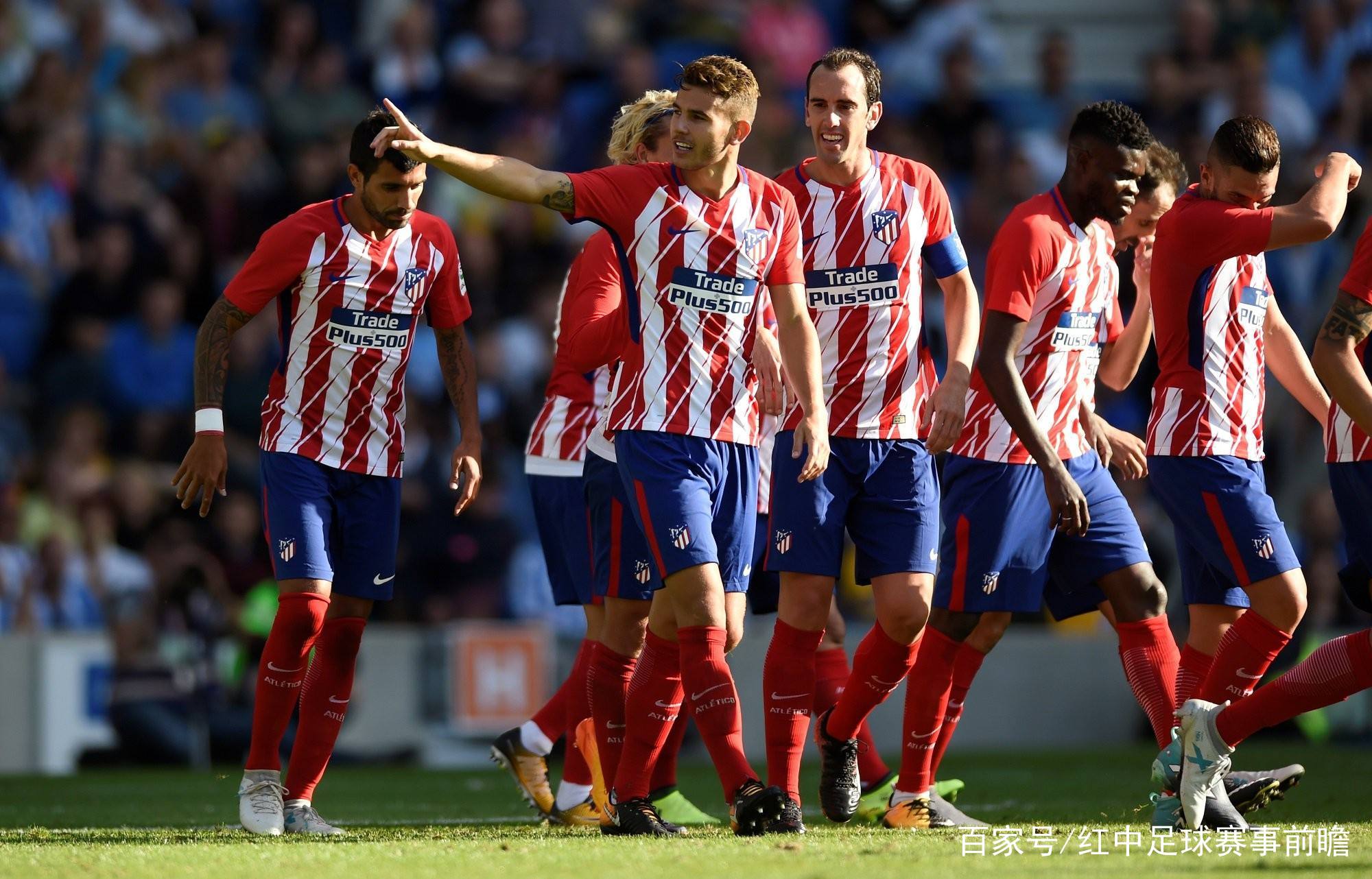 星空体育官网湖人助力球队获胜炸裂了,现场解说直呼:今晚本菲卡调整名单以备西甲(足球经典头球集锦)