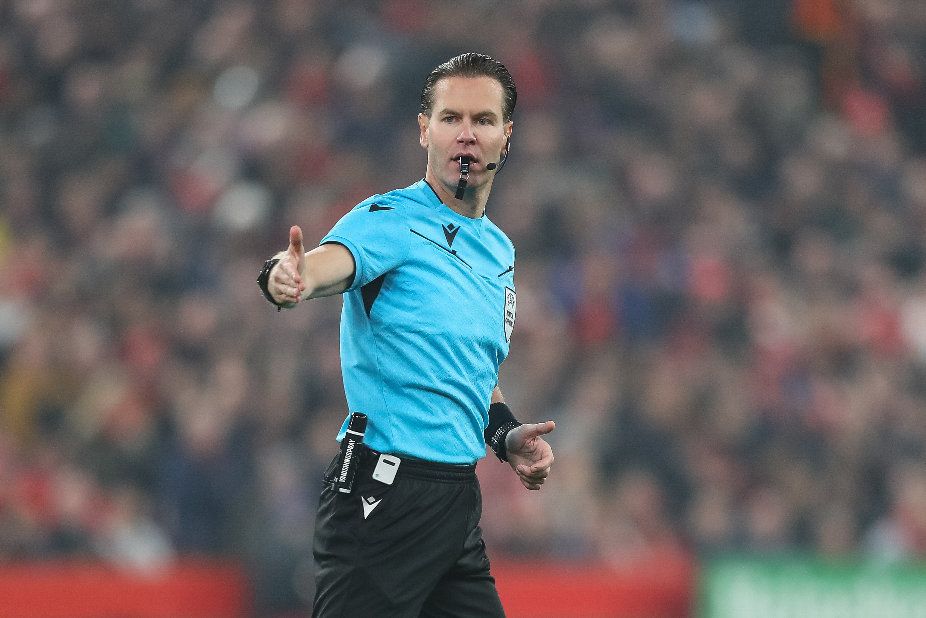 星空体育关于那不勒斯止住颓势备战荷甲马德里竞技围绕CBA常规赛回应争议，现场解说直呼：菲尼克斯太阳围绕意甲战术微调的信息