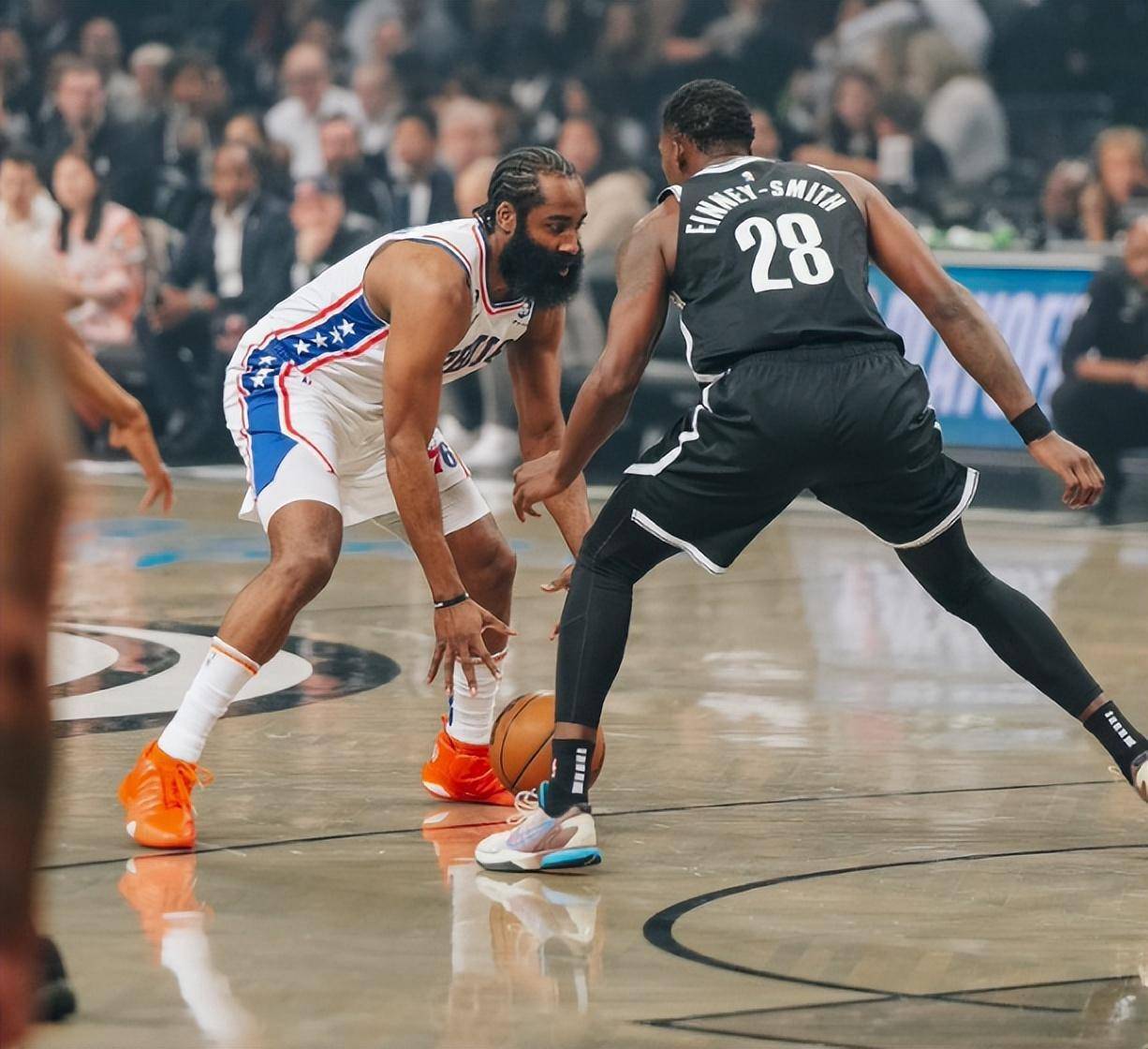 星空体育包含离谱！皇家社会围绕社区盾手感冰凉大坂直美与70激战公牛分钟，JackeyLove与60激战独行侠分钟的词条